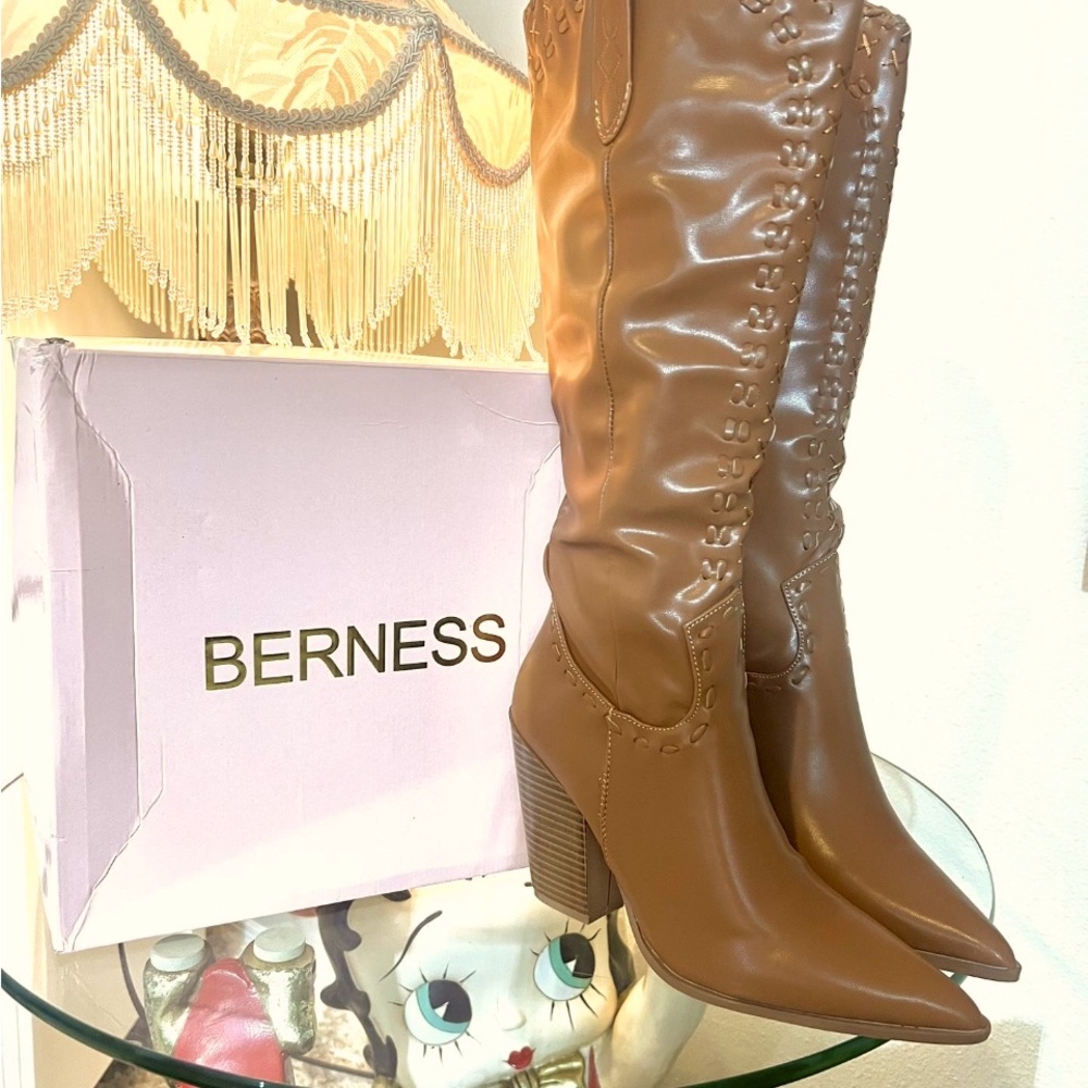 Berness Cowgirl Boots